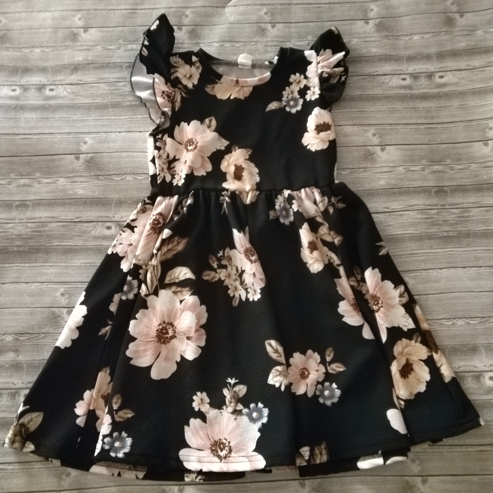 10/$40 SHEIN Floral Kids Dress